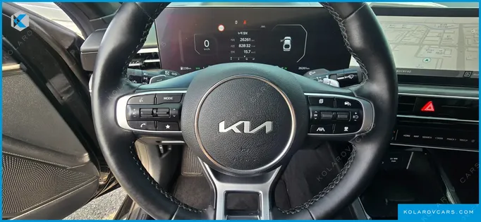 KIA K5 SIGNATURE