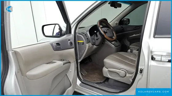 KIA CARNIVAL GRAND CARNIVAL GLX