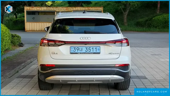 AUDI Q4 E-TRON 40 PREMIUM