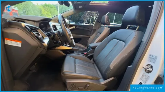 AUDI Q4 E-TRON 40 PREMIUM