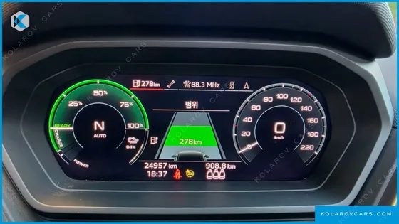 AUDI Q4 E-TRON 40 PREMIUM
