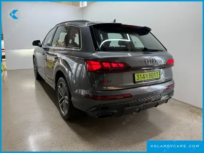 AUDI Q7 55 TFSI QUATTRO PREMIUM