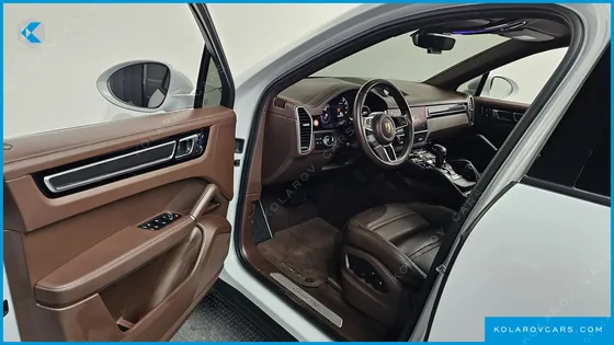 PORSCHE CAYENNE 3.0 COUPE