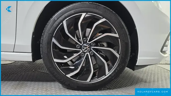 VOLKSWAGEN GOLF 2.0 TDI PRESTIGE