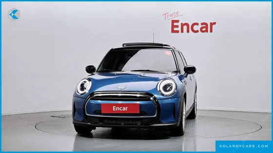 MINI COOPER 5-DOOR CLASSIC PLUS