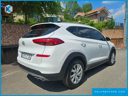 HYUNDAI TUCSON DIESEL 2.0 2WD