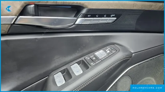 GENESIS G90 3.3 T AWD