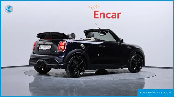 MINI COOPER CONVERTIBLE RESOLUTE EDITION