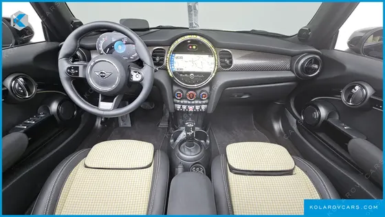 MINI COOPER CONVERTIBLE RESOLUTE EDITION