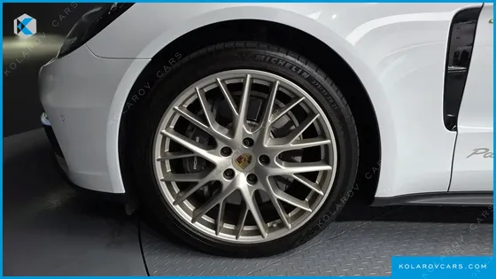PORSCHE PANAMERA 2.9 AWD E-HYBRID