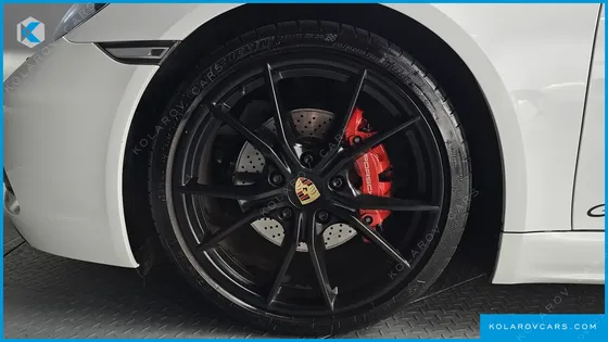 PORSCHE 718 2.5 GTS