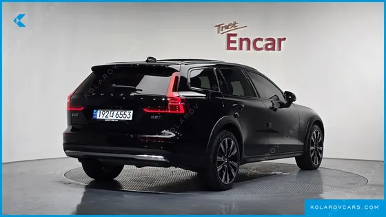VOLVO V60 B5 ULTIMATE AWD