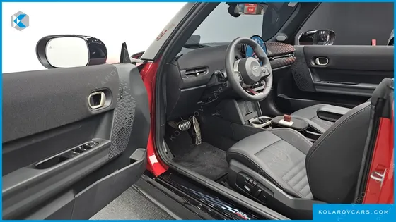 MINI COOPER CONVERTIBLE JCW