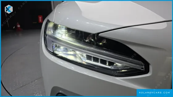 VOLVO S90 B6 AWD ULTIMATE BRIGHT