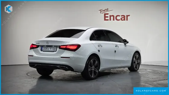 MERCEDES A-CLASS A220 SEDAN