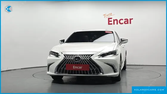 LEXUS ES EXECUTIVE