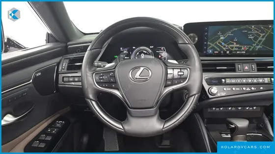 LEXUS ES EXECUTIVE