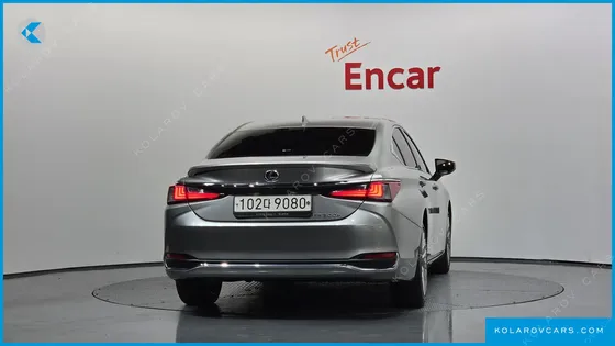 LEXUS ES LUXURY PLUS