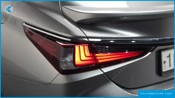 LEXUS ES LUXURY PLUS