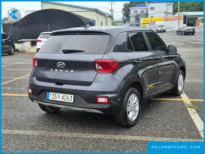 HYUNDAI VENUE 1.6 MODERN