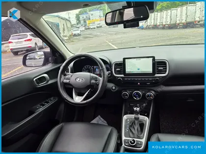 HYUNDAI VENUE 1.6 MODERN