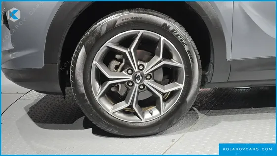 KGM - SSANGYONG KORANDO GASOLINE 1.5 4WD C7