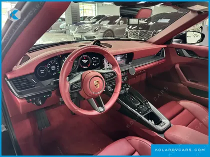 PORSCHE 911 TARGA 4