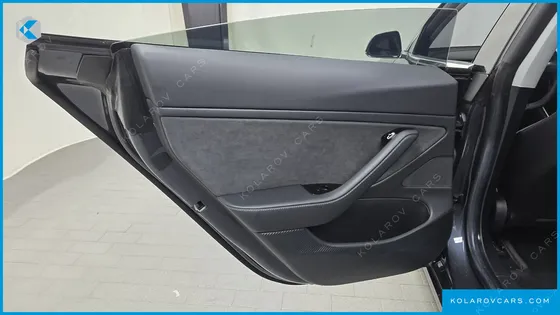 TESLA MODEL 3 LONG RANGE AWD