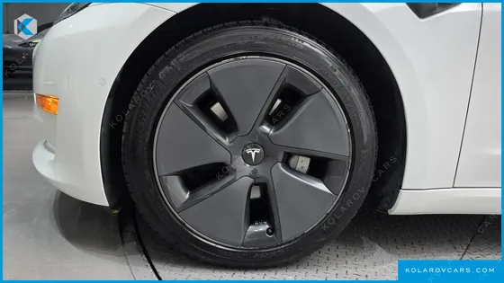 TESLA MODEL 3 LONG RANGE AWD