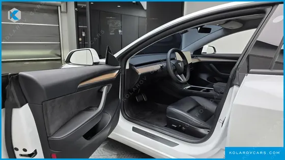 TESLA MODEL 3 LONG RANGE AWD