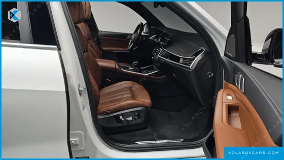 BMW X7 M50I 6STR