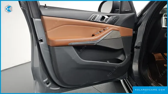 BMW X7 XDRIVE 40I DESIGN PURE EXCELLENCE 6-SEATER