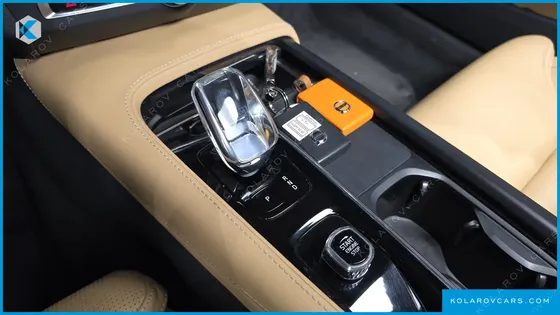 VOLVO S90 T8 AWD ULTIMATE BRIGHT