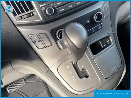 HYUNDAI GRAND STAREX NONE