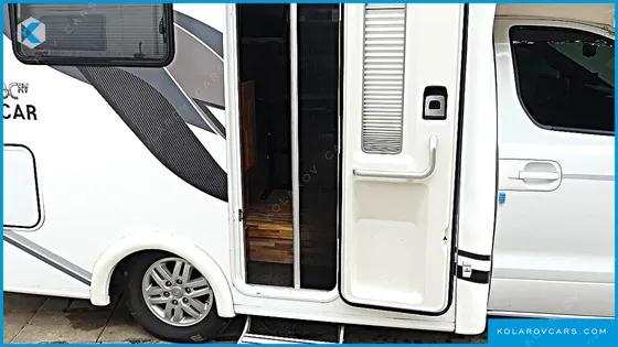 HYUNDAI GRAND STAREX NONE