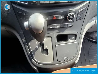 HYUNDAI GRAND STAREX NONE