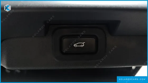 LAND ROVER DISCOVERY P360 R-DYNAMIC SE