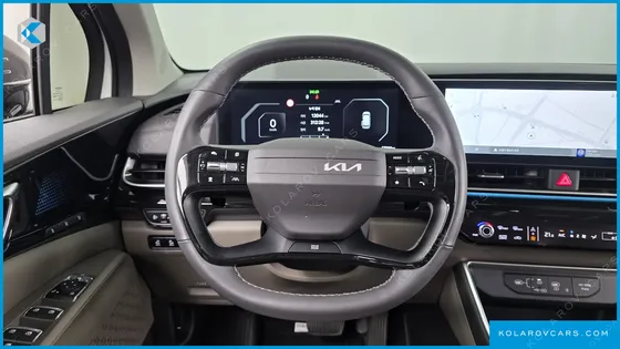 KIA CARNIVAL GASOLINE 9 SEATER X LINE