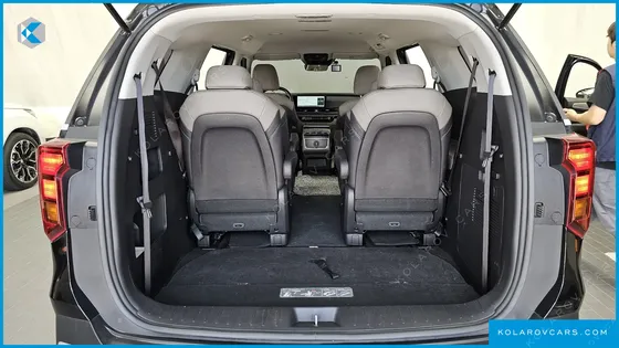 KIA CARNIVAL HEV 9 SEATER PRESTIGE