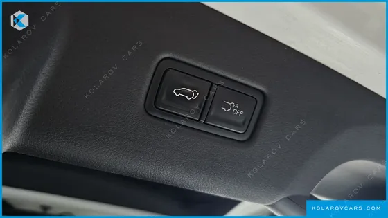 KIA CARNIVAL 7-SEATER NOBLESSE