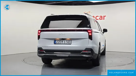 KIA CARNIVAL 9-SEATER NOBLESSE