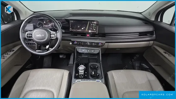 KIA CARNIVAL 9-SEATER NOBLESSE