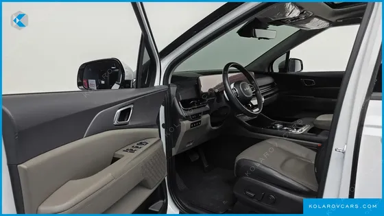 KIA CARNIVAL 9-SEATER NOBLESSE