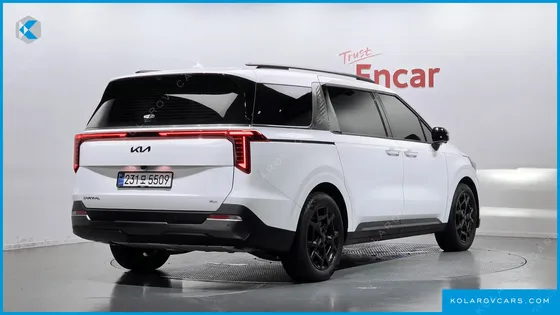 KIA CARNIVAL GASOLINE 9 SEATER X LINE