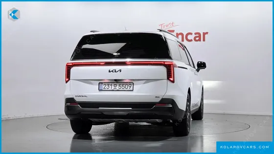 KIA CARNIVAL GASOLINE 9 SEATER X LINE