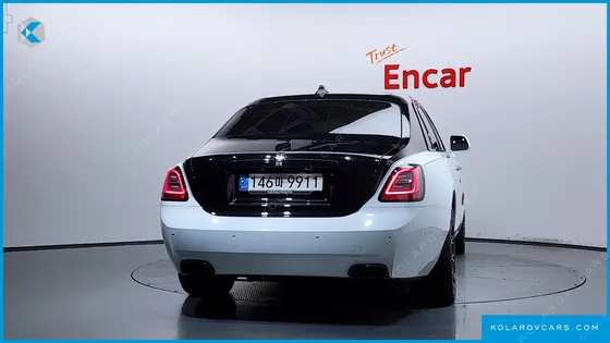 ROLLS ROYCE GHOST 6.7 V12 BLACK BADGE