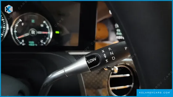 ROLLS ROYCE GHOST 6.7 V12 BLACK BADGE