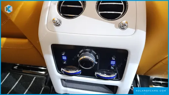 ROLLS ROYCE GHOST 6.7 V12 BLACK BADGE