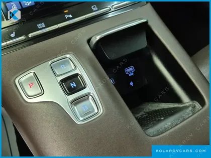 HYUNDAI GRANDEUR PREMIUM