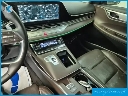 HYUNDAI GRANDEUR PREMIUM